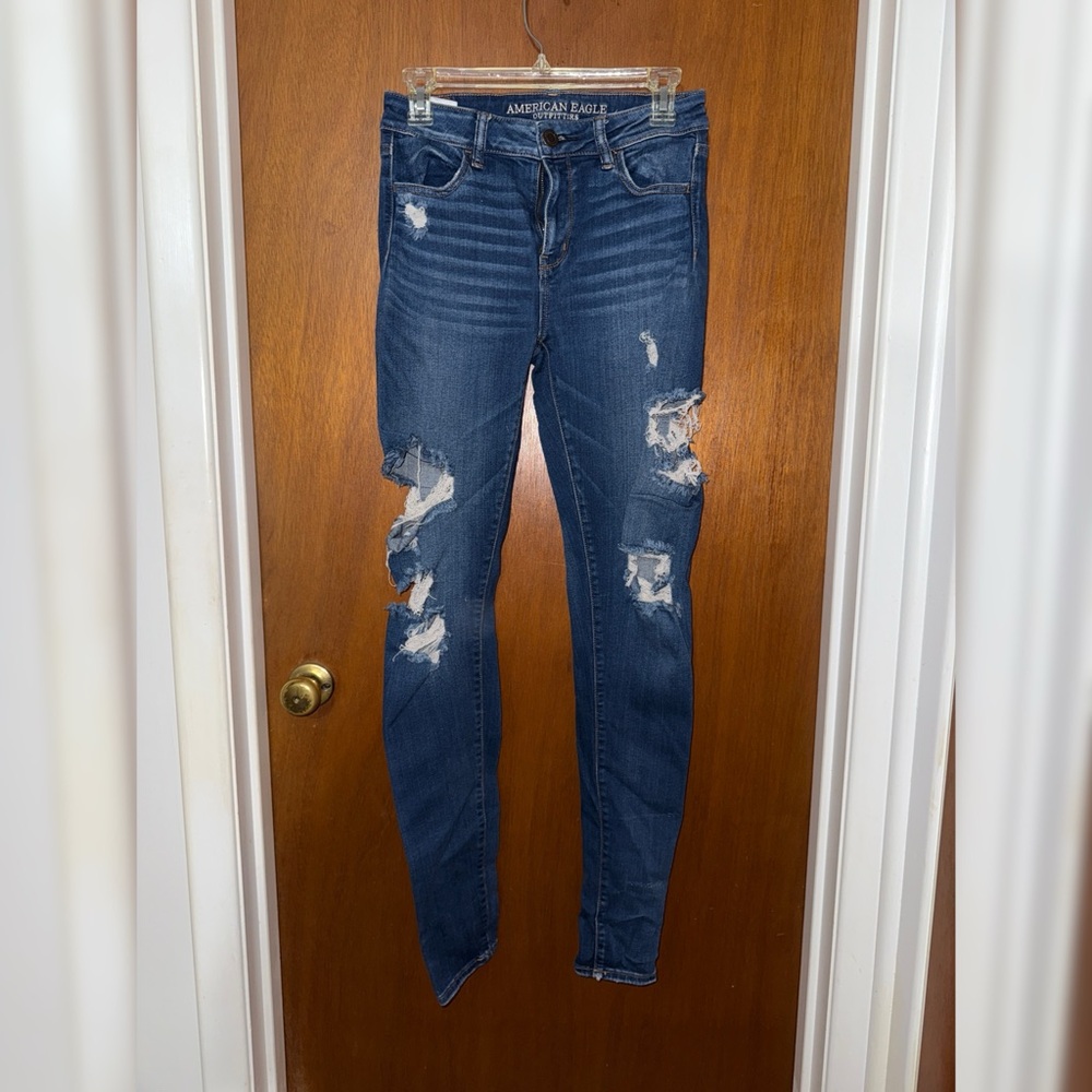 American Eagle Outfitters Women's Blue Distressed Jeggings